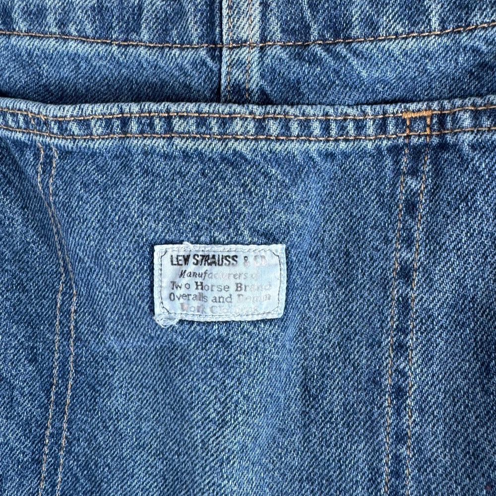 Levi's Blue Jean Shorts Overalls - Picture 6 of 14